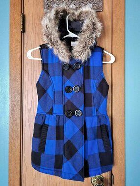 Size S Blue & Black Buffalo Check Faux Fur Trimmed Hood Piper & Blue Button Vest